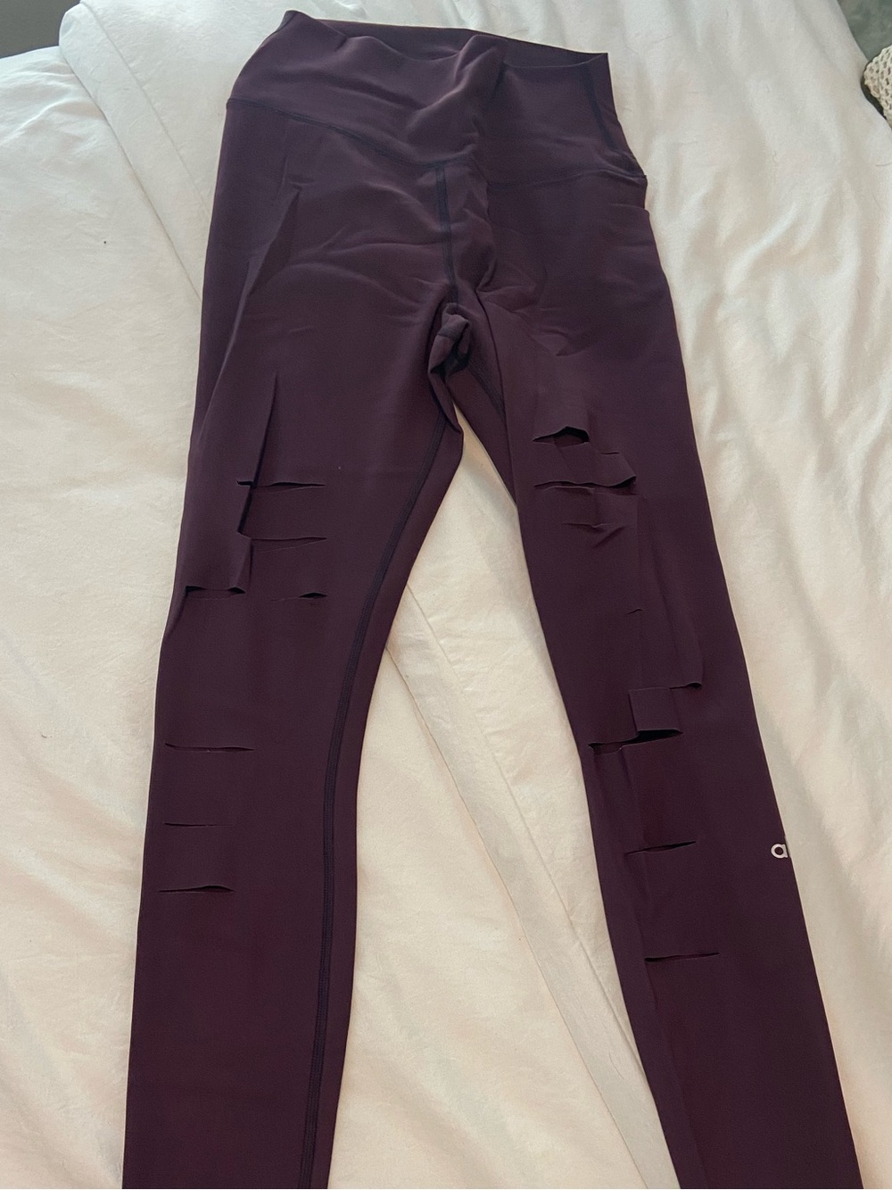 Alo High-Waist Ripped Leggings 7/8 - Picture 3 of 4
